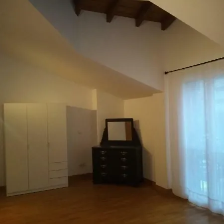 Elizalde N10 Holiday home